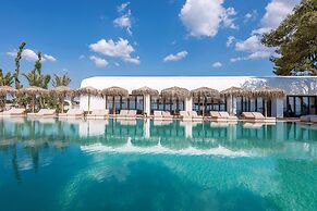 Isla Brown Corinthia Resort & Spa, Curio Collection Hilton