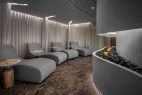 Isla Brown Corinthia Resort & Spa, Curio Collection Hilton