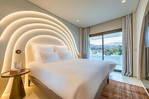 Isla Brown Corinthia Resort & Spa, Curio Collection Hilton
