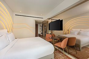 Isla Brown Corinthia Resort & Spa, Curio Collection Hilton