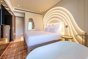 Isla Brown Corinthia Resort & Spa, Curio Collection Hilton