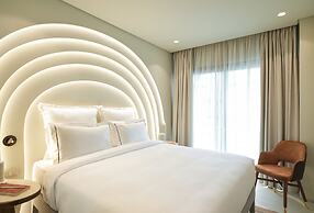 Isla Brown Corinthia Resort & Spa, Curio Collection Hilton