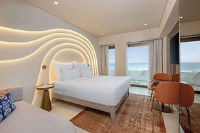 Isla Brown Corinthia Resort & Spa, Curio Collection Hilton