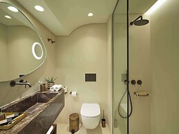 Isla Brown Corinthia Resort & Spa, Curio Collection Hilton