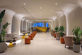 Isla Brown Corinthia Resort & Spa, Curio Collection Hilton