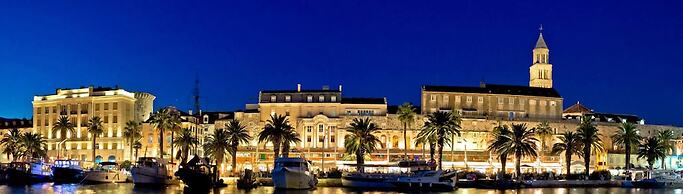 2 - Luxury Studio With Terrace in Heart of Split