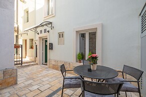 2 - Luxury Studio With Terrace in Heart of Split