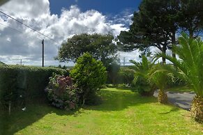 2 Bedroom Chalet - Praa Sands, Cornwall