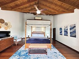 Laru Beya Palmetto Bay