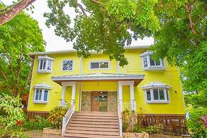 Laru Beya Palmetto Bay