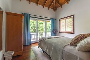 Laru Beya Palmetto Bay