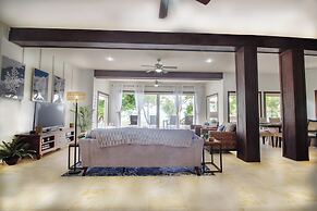 Laru Beya Palmetto Bay