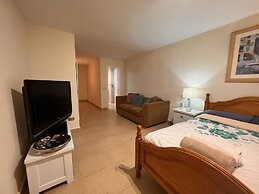 B&B Villa Maria Guest Rooms - San Roque Golf - Sotogrande