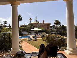 B&B Villa Maria Guest Rooms - San Roque Golf - Sotogrande