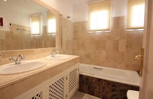 B&B Villa Maria Guest Rooms - San Roque Golf - Sotogrande