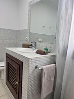 B&B Villa Maria Guest Rooms - San Roque Golf - Sotogrande