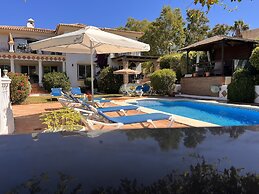 B&B Villa Maria Guest Rooms - San Roque Golf - Sotogrande