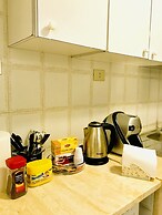 4 Bed Rooms Luxury Apartment Near Colosseum