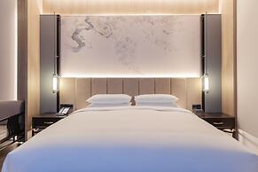 Sofitel Hangzhou Yingguan Hotel