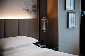 Sofitel Hangzhou Yingguan Hotel