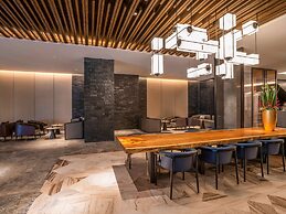 Sofitel Hangzhou Yingguan Hotel