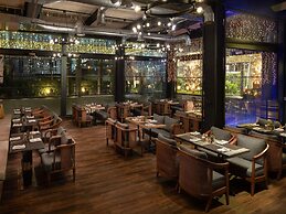 Mövenpick Living Istanbul West