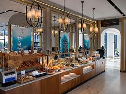 Mövenpick Living Istanbul West