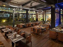 Mövenpick Living Istanbul West