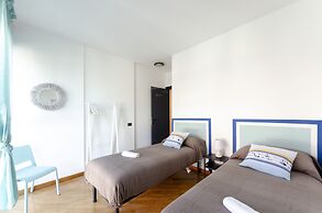 Dock of the Bay Genova