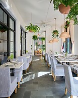 Virgin Hotels New Orleans