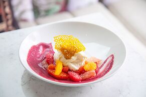 Virgin Hotels New Orleans