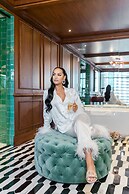 Virgin Hotels New Orleans