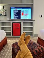 Virgin Hotels New Orleans