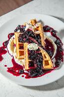 Virgin Hotels New Orleans