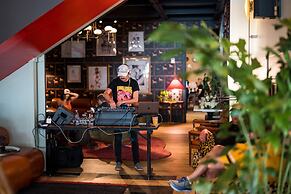 Virgin Hotels New Orleans