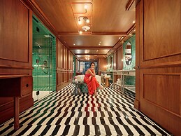 Virgin Hotels New Orleans