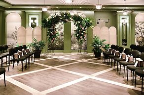 Virgin Hotels New Orleans