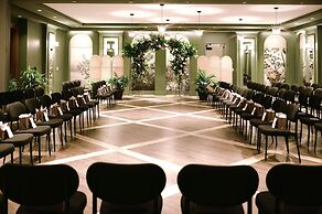 Virgin Hotels New Orleans