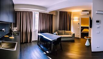 Venice Terminal Apartments & Suites