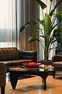 Art House Hotel and Suites