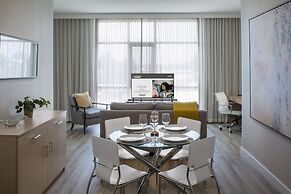 Art House Hotel and Suites