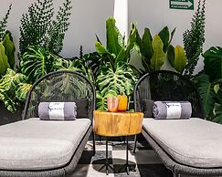 The Xperience by g Adults Only