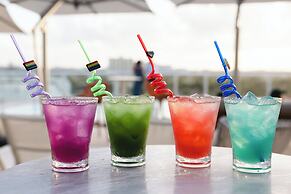 Kimpton Shorebreak Fort Lauderdale Beach Resort by IHG