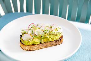 Kimpton Shorebreak Fort Lauderdale Beach Resort by IHG