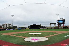 HOLIDAY INN EXPRESS & SUITES GULF BREEZE - PENSACOLA AREA by IHG