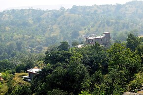 The Sky Imperial Jungle Camp Resort