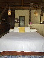 Xcabal Hotel Boutique