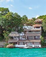 Xcabal Hotel Boutique