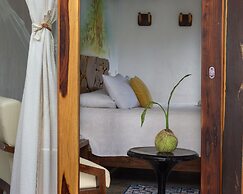 Xcabal Hotel Boutique