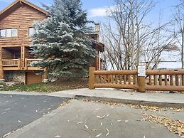 Timberwolf Lodge 6 2 Bedroom Cabin by RedAwning